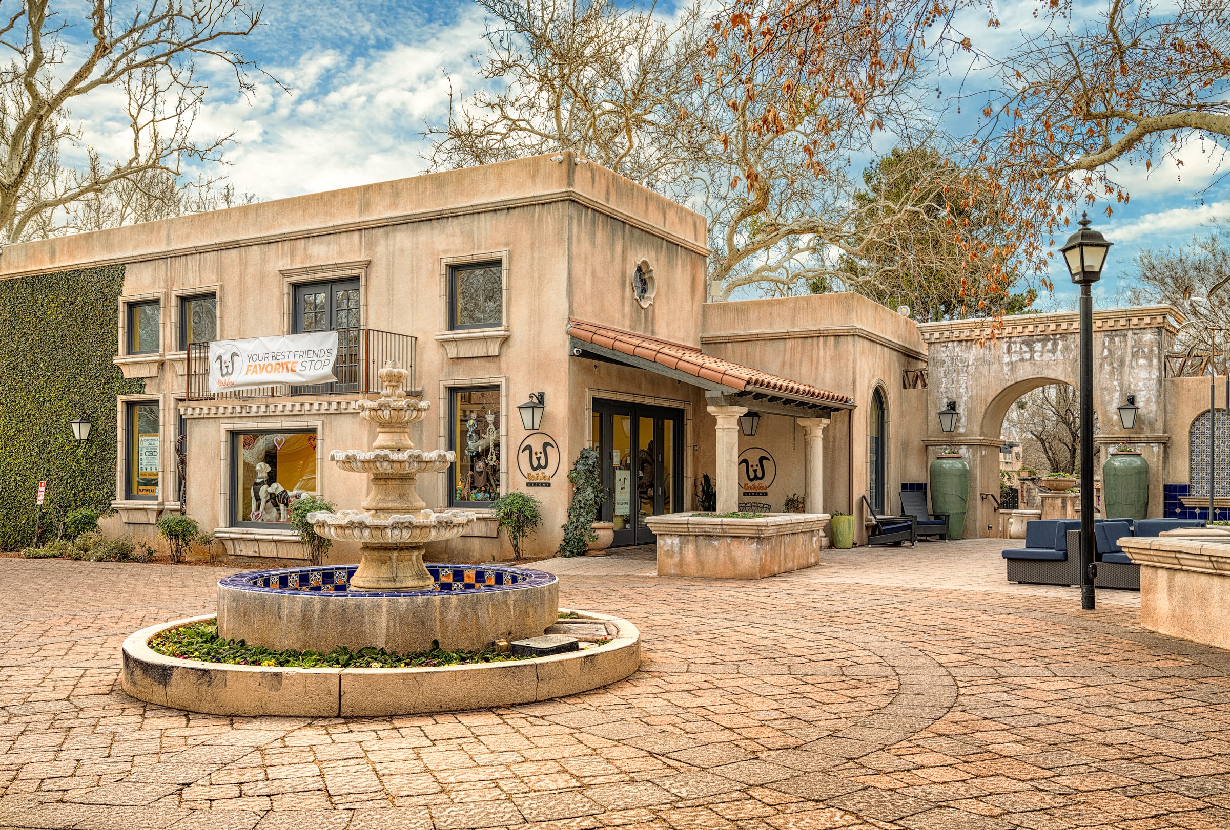 The real BowWow Sedona storefront in Tlaquepaque Arts & Shopping Village